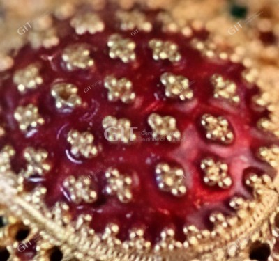 ลายไทยสี่เม็ด