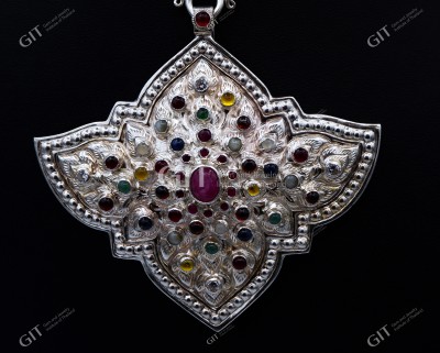 ตาบนพเก้า