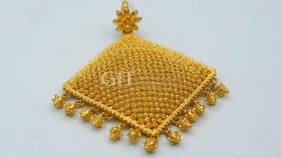 จี้ดอกพิกุล