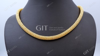 สร้อยคอลายดอกพิกุลนพสุวรรณ